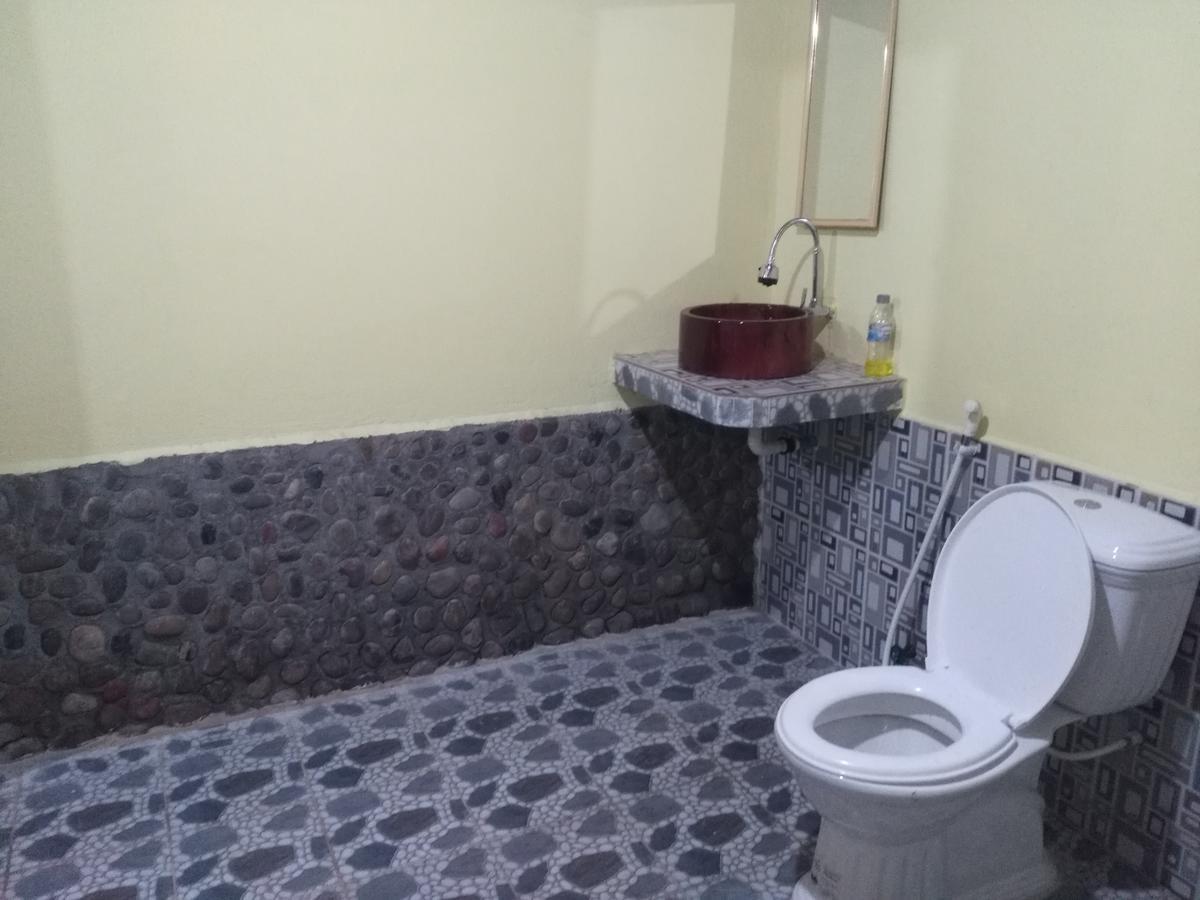 Ratanak Tep Rithea Homestay 반룽 외부 사진