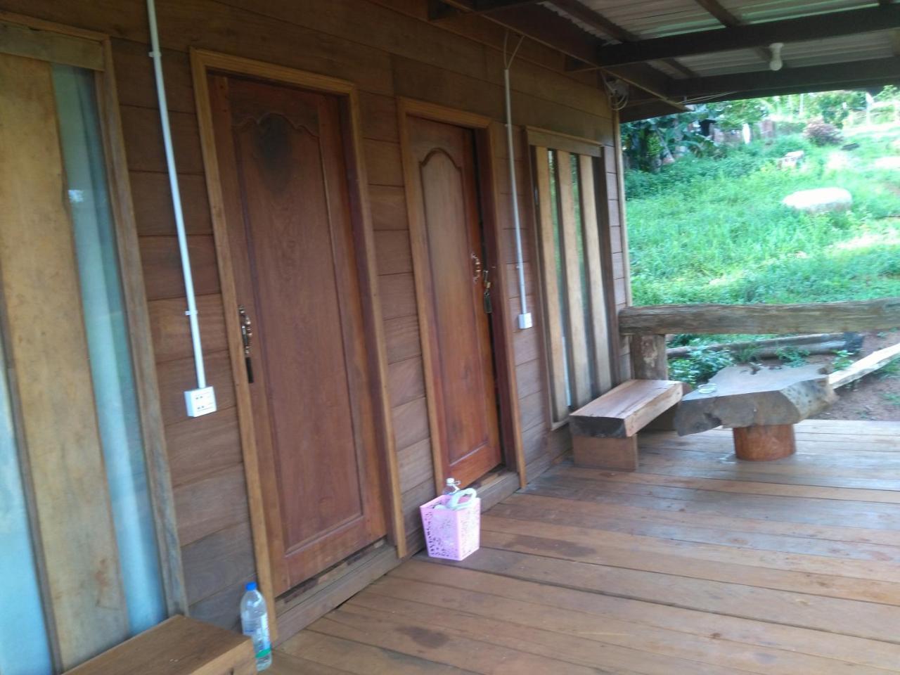 Ratanak Tep Rithea Homestay 반룽 외부 사진
